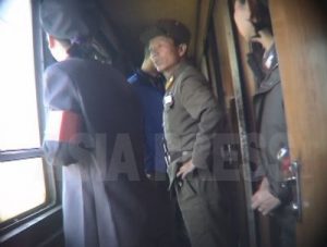 列車内で起こった軍人と警官の殺し合い［事件・事故］