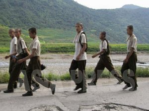 ＜北朝鮮＞［特集：金正恩後継］三代世襲は困難　「後継問題」に直面する北朝鮮政権　６