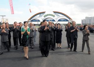 <北朝鮮>餓死者発生の中 大遊園地を盛大に開場