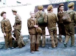 <北朝鮮>軍部隊を畑仕事に動員 戦時態勢を縮小か 石丸次郎