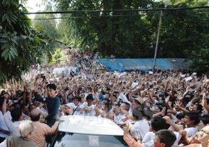 <ミャンマー>取材20年の成果を写真集に フォトジャーナリストの宇田有三さんに聞く(上)