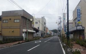 福島第一原発から20キロ圏内、全町避難の福島県富岡町を歩く