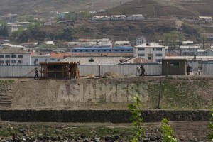 <最新写真報告>張成沢粛清後の厳戒国境を行く