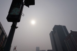 ＜北京秒写＞ 35 大気汚染の北京からの報告　［宮崎紀秀］