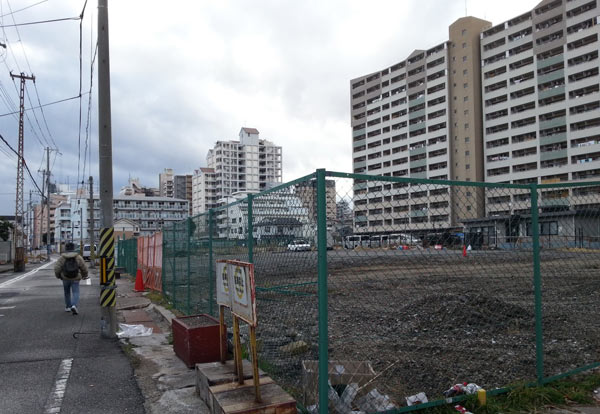 震災から20年。空き地が広がる神戸市の番町地区　（写真：新聞うずみ火）