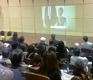 「質問させろ」「これは洗脳説明会か」怒号飛ぶ「大阪都構想」説明会