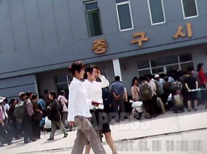 ＜北朝鮮＞外国人の両替レートは実勢の80倍 入手「明細書」でからくり明らかに (下)