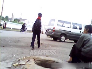 北朝鮮でマンホール転落事故が頻発するわけは? 泥酔者が落ちて死ぬことも