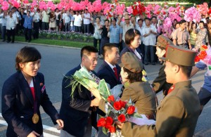 <北朝鮮>謎のスポーツ強国の内幕(1) 体育界の二大勢力と軍の台頭