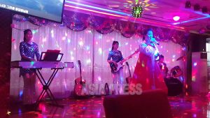 ＜北朝鮮写真報告＞亡命事件後の北朝鮮食堂を行く　(写真3点)