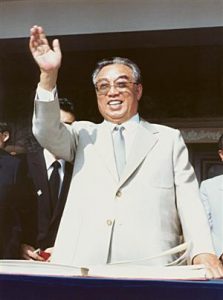 ＜北朝鮮内部＞忘却される首領金日成　22周忌行事に住民「何の日だっけ?」(写真3枚)