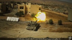 ＜イラク写真報告＞ヤズディ教徒襲撃から2年（6）ISから奪還のシンジャル中心部 戦闘と空爆で破壊すさまじく（写真15枚）