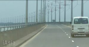 ＜現地報告・バングラテロ事件＞凶行に走った若者たちの素顔を追う(4)　唯一貧農出身の実行犯カイルルの実家を訪ねる　宮崎紀秀