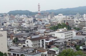 <加計学園問題> 愛媛県今治市・建設予定地から見えるもの1 人口減に苦しむ街「渡りに船」