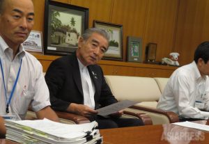 ＜アスベスト条例＞堺市副市長が「独自の対策検討」約束