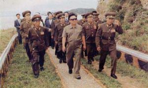 北朝鮮を読む 石丸次郎