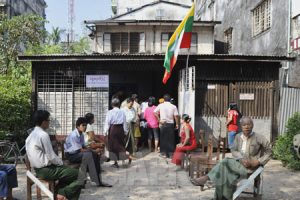 ＜ビルマ（ミャンマー）＞ビルマ現地からの報告(14)　軍政下の総選挙潜入ルポ（2）