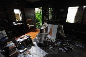 ＜ビルマ（ミャンマー）＞ビルマ現地からの報告(17)　スーチーさん肖像画が静かな人気