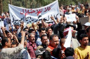 <イラク>バグダッドで市民が毎週「金曜デモ」 【玉本英子】