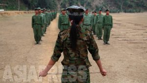 ＜ミャンマー＞「訓練終了後は前線へ」カチン独立軍（KIA）の女性兵士たち