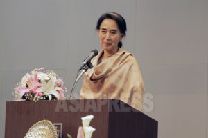 <ミャンマー>来日アウンサンスーチー氏、在日ミャンマー人と集会
