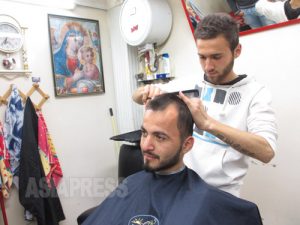 ＜シリア現地報告＞4 キリスト教徒の理容室で