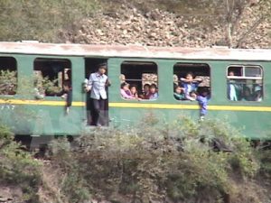 北朝鮮水被害を取材する　２ [リムジンガン]