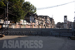 揺れるカシミール 廣瀬和司の緊急現場報告/9月11日