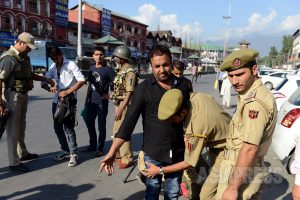 カシミール現地報告~見えない平和の中で 2 廣瀬和司