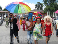 ネパール～性的マイノリティの人たちのガイ・ジャットラ【小倉清子】