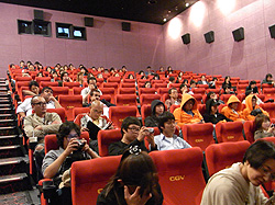 [玉本英子]現場日誌  釜山でイラク映画を観る(1)