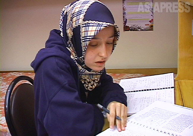 トルコ＞ルポ・イスラム女性のスカーフ着用問題(1) 世俗主義と