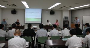 <堺市アスベスト取り残し> 市「極小です」 有識者委員「写真見たら塊あった」 ずさん対応に批判噴出