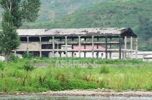 ＜北朝鮮内部＞最悪の電力難続く　北部地域で「電気ゼロ」6カ月　「原始の生活です」