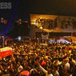 ＜イラク・反政府デモ1＞「今立ち上がらないと未来はない」治安部隊との衝突で死者300人超