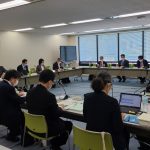 アスベスト切断・破砕時の「湿潤」見直しへ 集じん機付き電動工具で不要に 専門家から「実質的な規制緩和」と批判も
