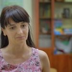 ＜ウクライナ＞教育現場にのしかかる戦争、町から脱出の教師たちの苦悩　(写真12枚)