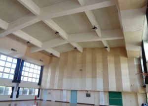 <福岡県行橋市>小学校体育館の天井「吸音材」から危険性の高いアスベスト検出 約20年間管理されず放置