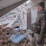 ＜ウクライナ東部＞病院ミサイル攻撃 ロシア軍の「ダブルタップ攻撃」警察医療隊(2) 写真13枚＋地図