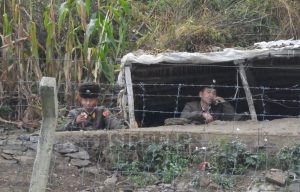 <北朝鮮内部>世界最長の兵役を2年延長か 男10年、女7年に 兵員不足深刻化で「一人残らず軍に送る勢いだ」