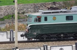 ＜北朝鮮内部＞「工場止めても列車動かせ」　電力供給は鉄道物流最優先　住民向けは一日20時間以上停電続く