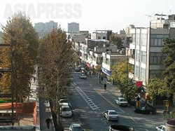 081121_iran_apart.jpg