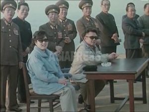 김정은의 어머니 고용희의 기록영화, 세계최초로 공개돼