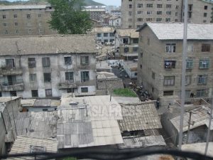 북한 시장 경제의 확대는 어떤 사회 변화를 가져왔는가(5) 부동산 시장의 확립...매매되는 국유 주택 ~내부영상 자료로 고찰한다~ 이시마루 지로