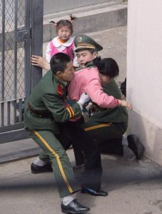 '고난의 행군'과 탈북 난민의 기원을 재조명한다(1) '심양 일본 총영사관 진입 사건'이 알린 '숨겨진 난민들' 이시마루 지로