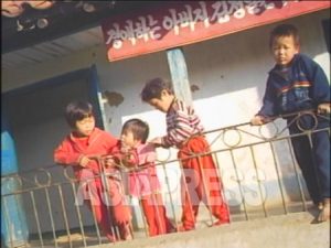 ＜북한내부＞ 재정난으로 탁아소·유치원 급식 중단... “쌀, 돈 내라” 강요당한 부모들은 제도 이탈로 저항…동네에서 사보육
