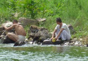 ＜Latest Report on N.Korea＞Another year of emaciated soldiers in N.Korea; Young Soldiers suffering with Malnutrition (Four Photos)