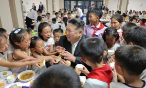 ＜Inside North Korea＞Evacuation of Flood Victims to Pyongyang Seen as 'Show' - Backlash Against Delayed Recovery and Unfairness - People Prioritize Belongings Over Portraits...